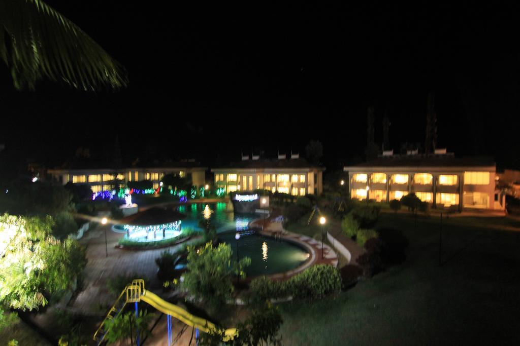 Aveda Blue Country Resort Panchgani Luaran gambar